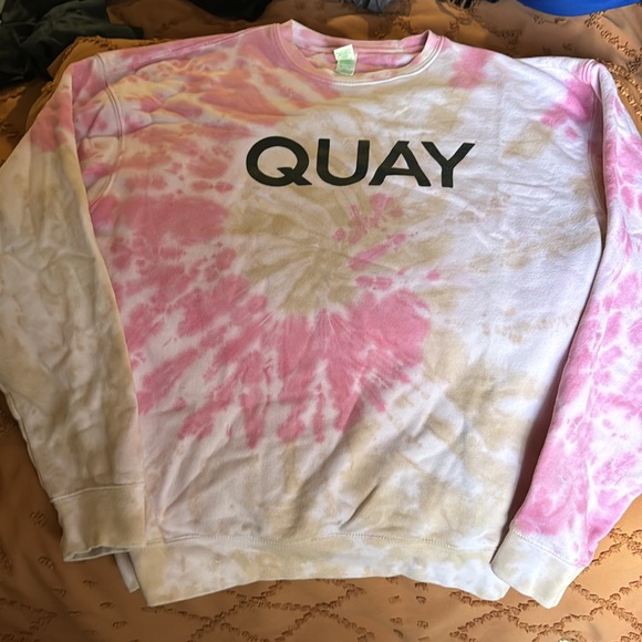 Quay branded swag sweatshirt, size medium, pink tie dye - Picture 4 of 4
